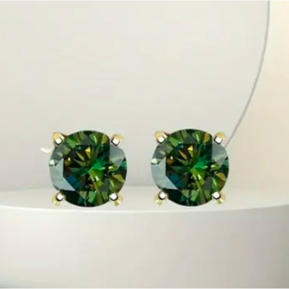 0.5CT(Each) 18k Gold Plated Green Moissanite Studs Sets In S925 W/Certificate